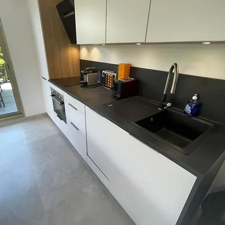 Bali Vibes Piscine Tennis Wifi Ac Clim * Antibes