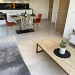 Apartman Bali Vibes Piscine Tennis Wifi Ac Clim